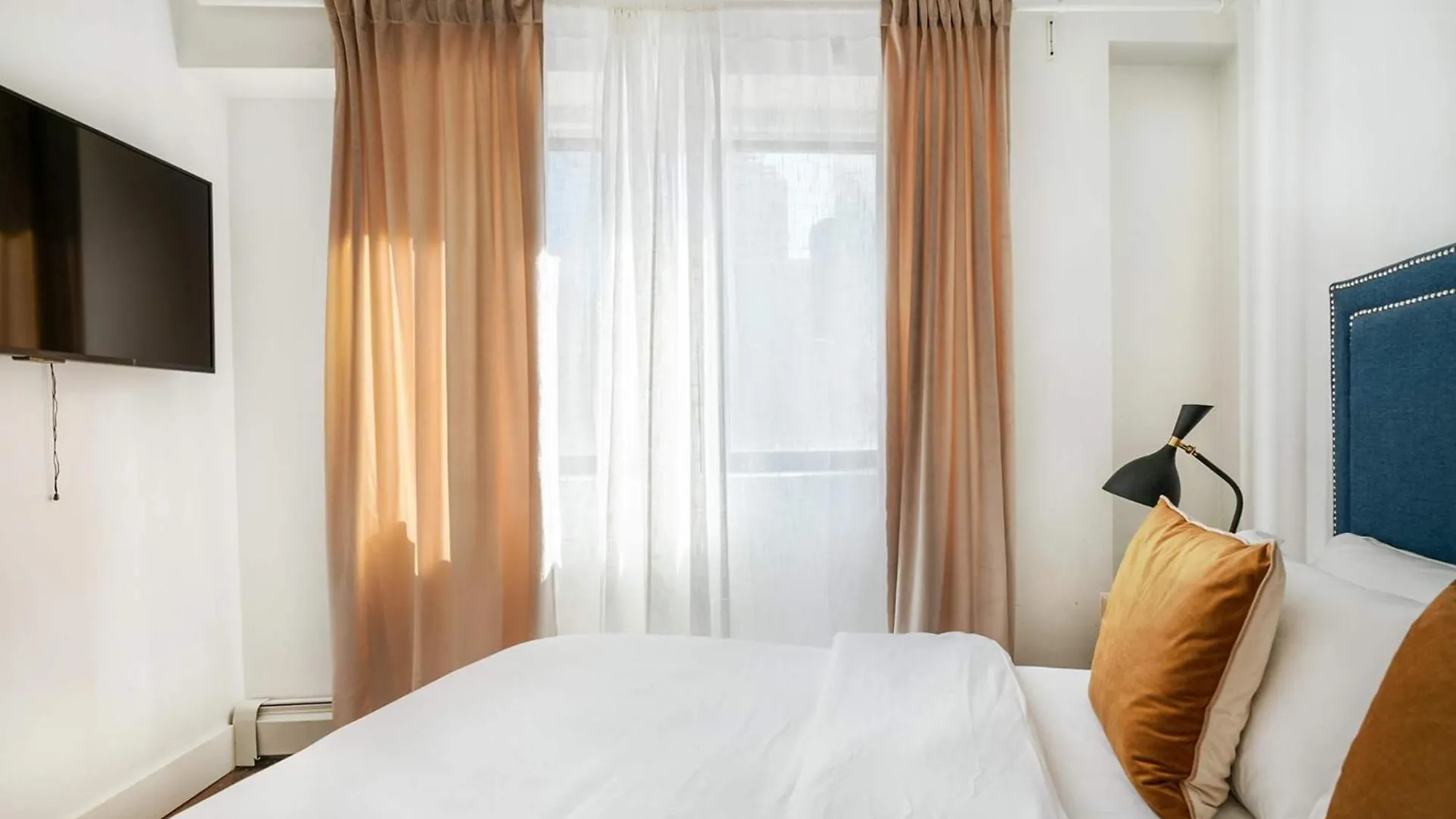 809-4A 1Br With W&D Columbus Circle Apartment New York United States